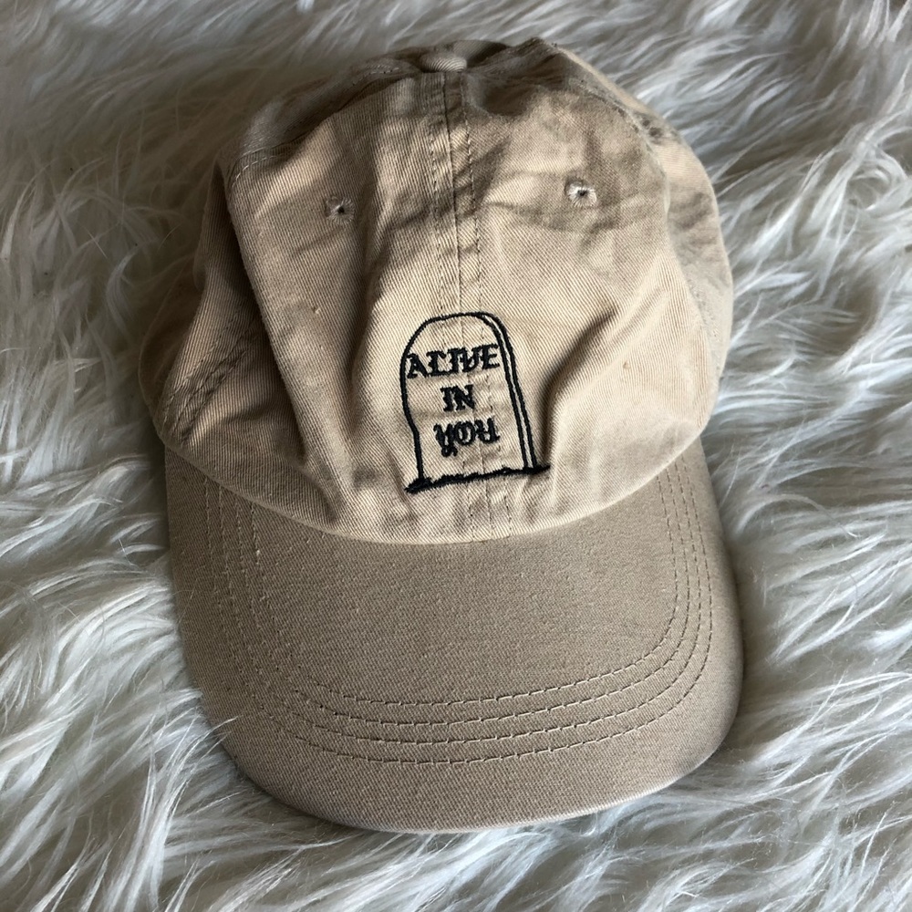 Tan Embroidered baseball hat